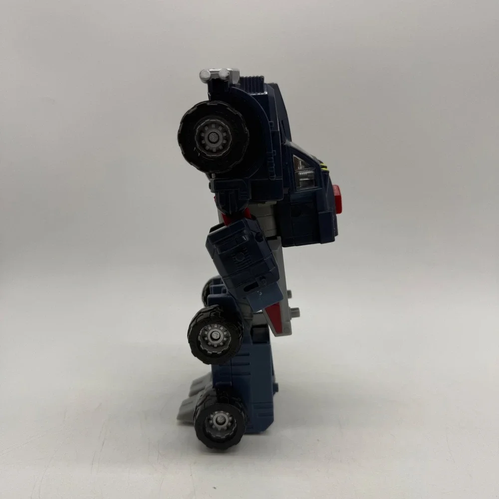 Hasbro Transformers Armada Optimus Prime Super Base Cab Navy Blue Action Figure